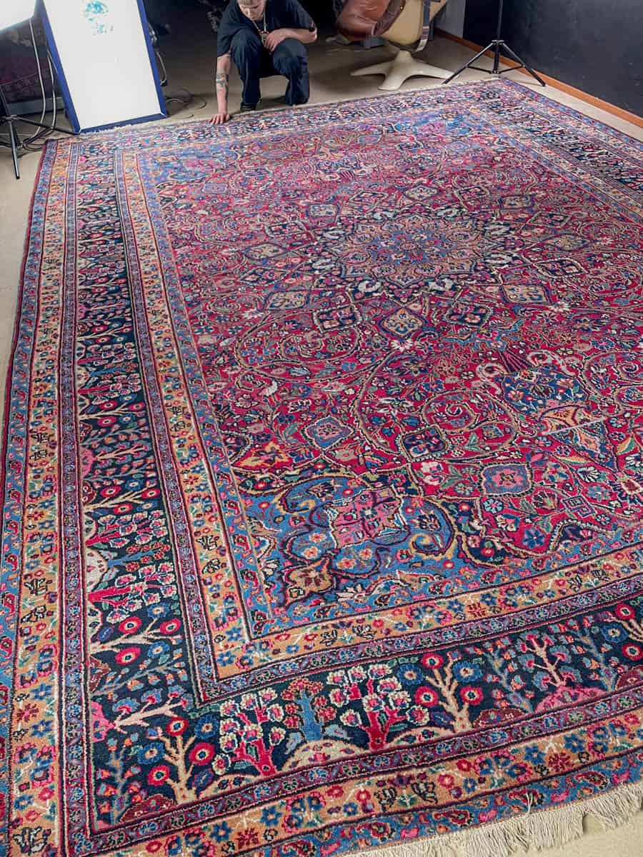 häikäisevä palatsikokoinen meshed 1960 luvulta signeerattu  430 x 315 cm