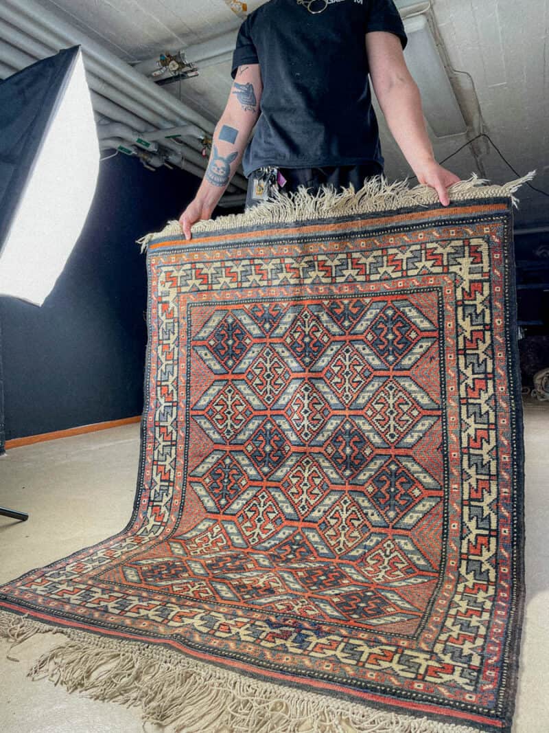 tyrmäävä puoliantiikki shirvan 209 x 148 cm (kopio)