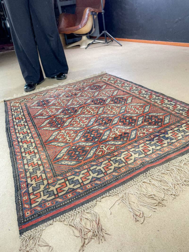 tyrmäävä puoliantiikki shirvan 209 x 148 cm (kopio)