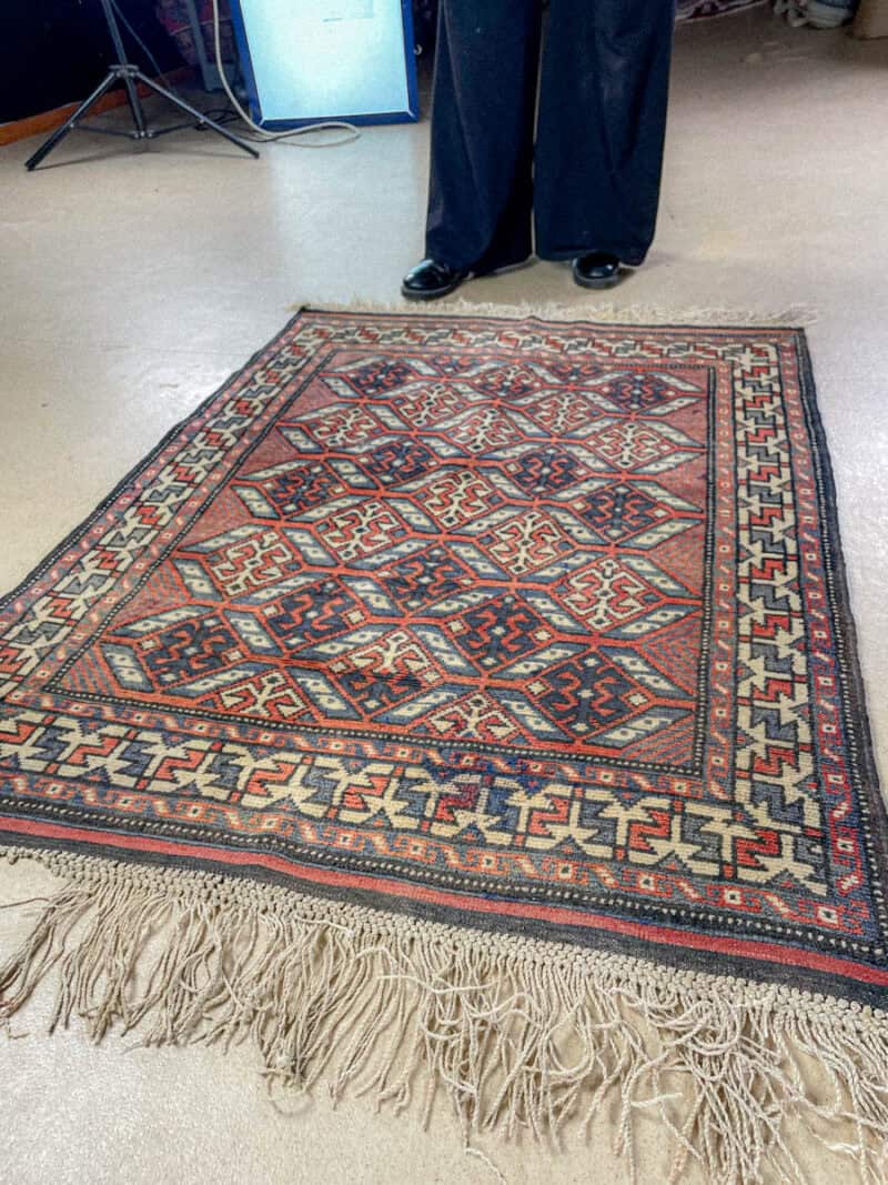 tyrmäävä puoliantiikki shirvan 209 x 148 cm (kopio)