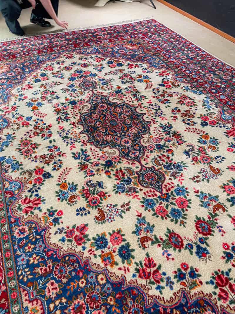 palatsikokoinen elegantti kukkais sarouk  430 x 320 cm (kopio)
