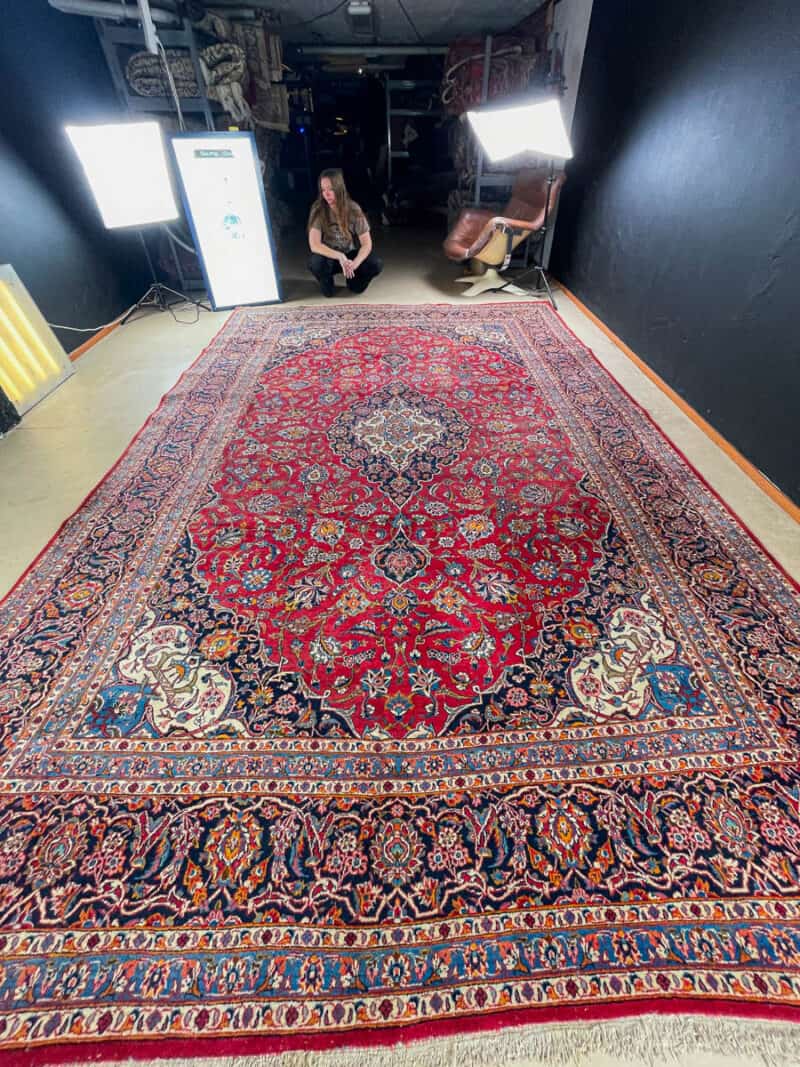 tyrmäävä palatsikokoinen keshan  400 x 290 cm (kopio)