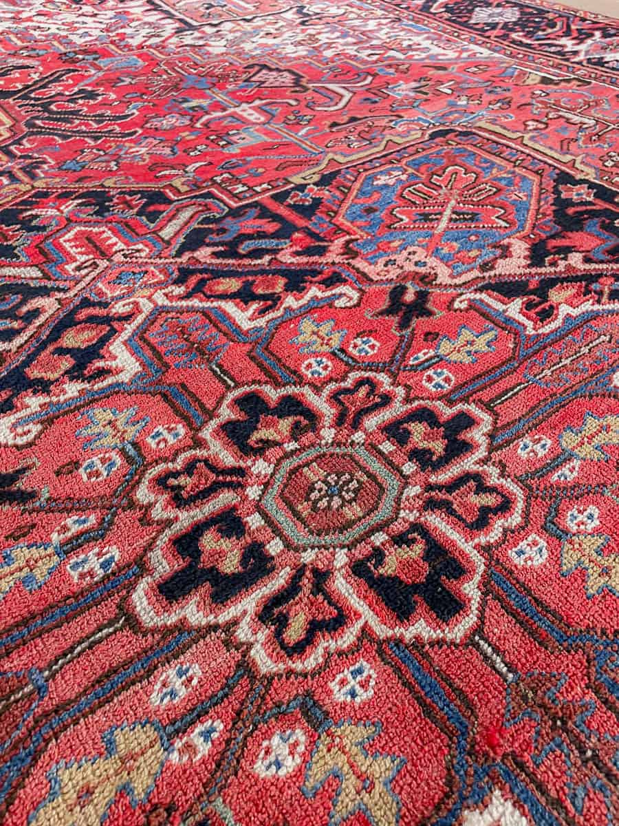 palatsikokoinen psykedeelinen heriz 1960 luvulta  430 x 317 cm (kopio)