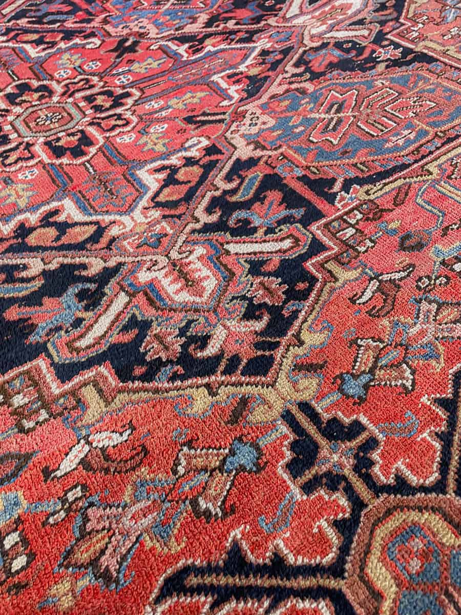 palatsikokoinen psykedeelinen heriz 1960 luvulta  430 x 317 cm (kopio)