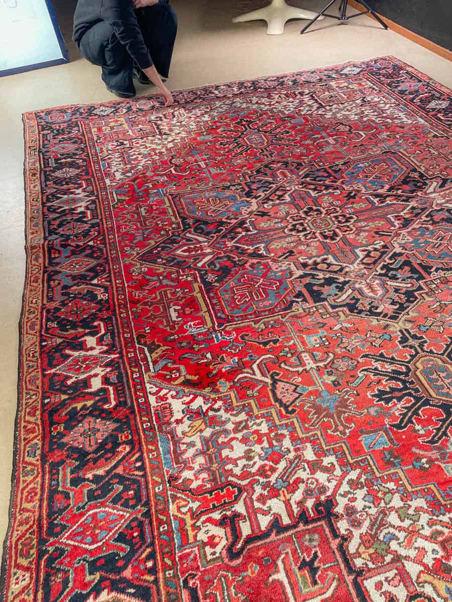 palatsikokoinen psykedeelinen heriz 1960 luvulta  430 x 317 cm (kopio)