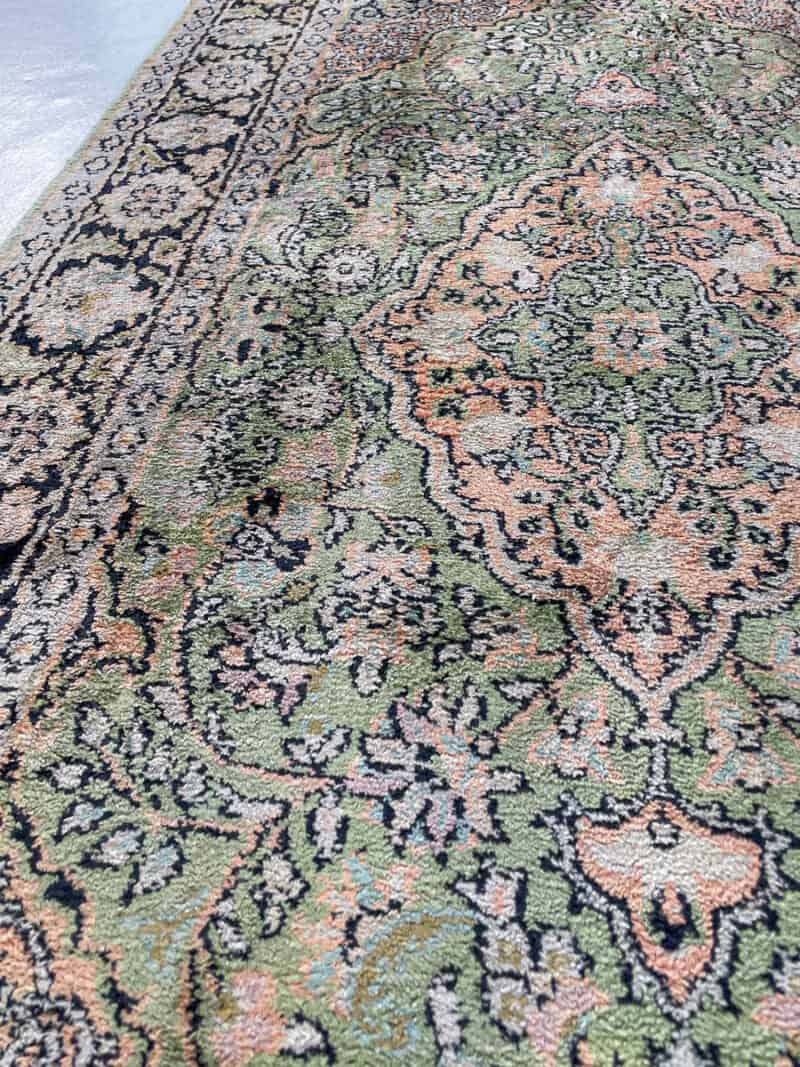 silkkimatto lumoava vaaleanpunainen puutarha ghom 147 x 91 cm (kopio)
