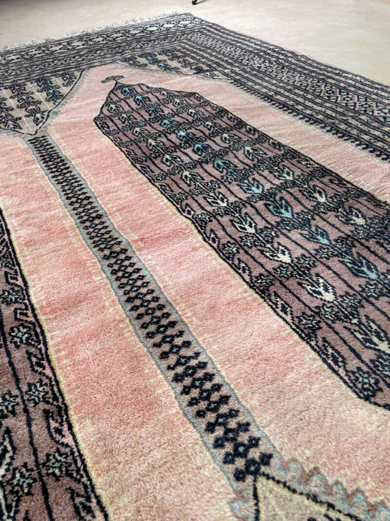 salaperäinen sarouk 155 x 75 cm (kopio)