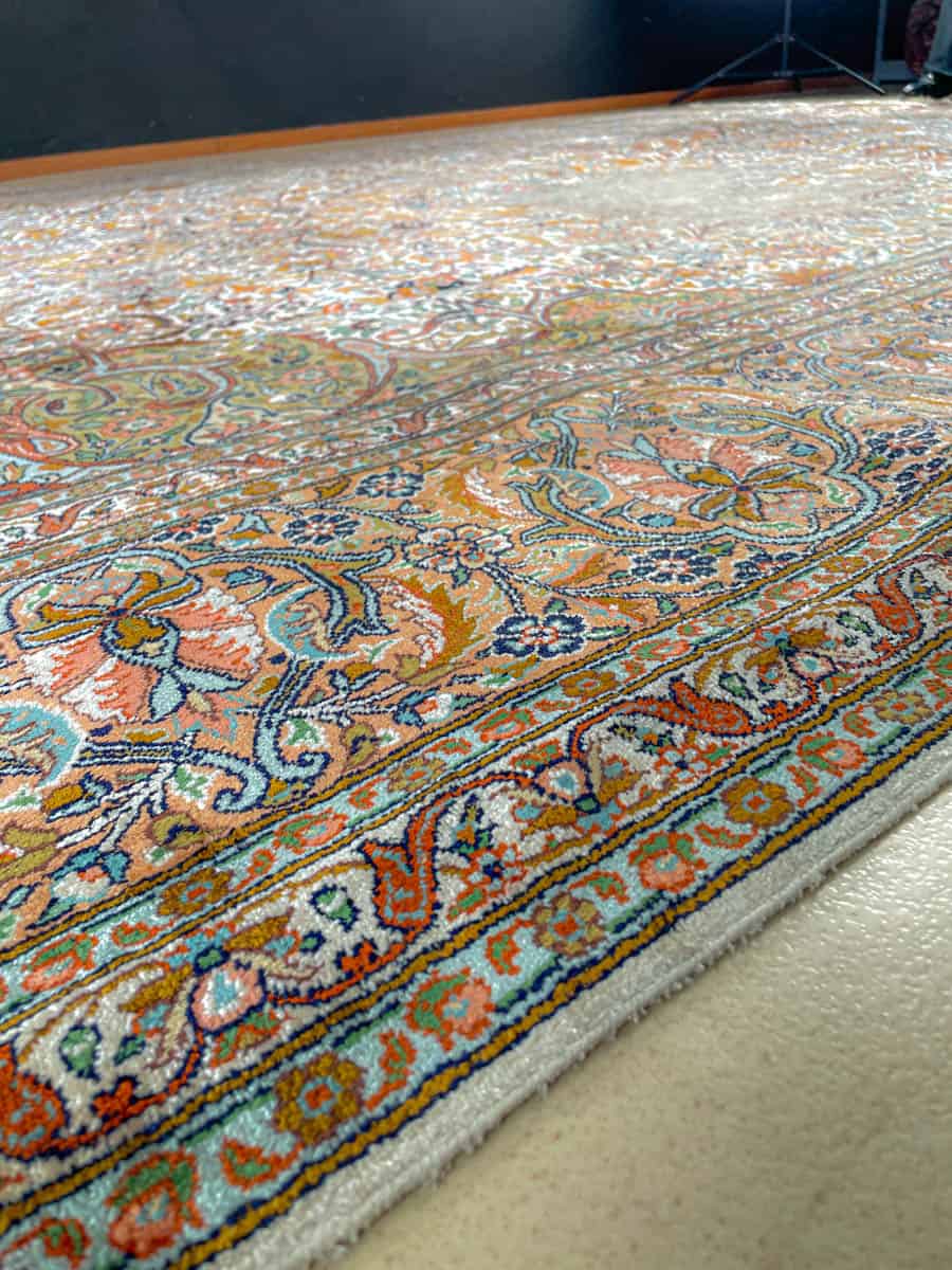 silkkimatto ylvään koristeelinen ghom 280 x 185 cm (kopio)