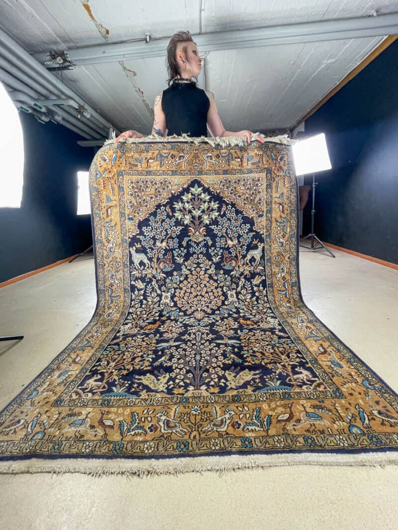 poikkeuksellisen elegantti elämänpuu ghom silkillä 210 x 138 cm