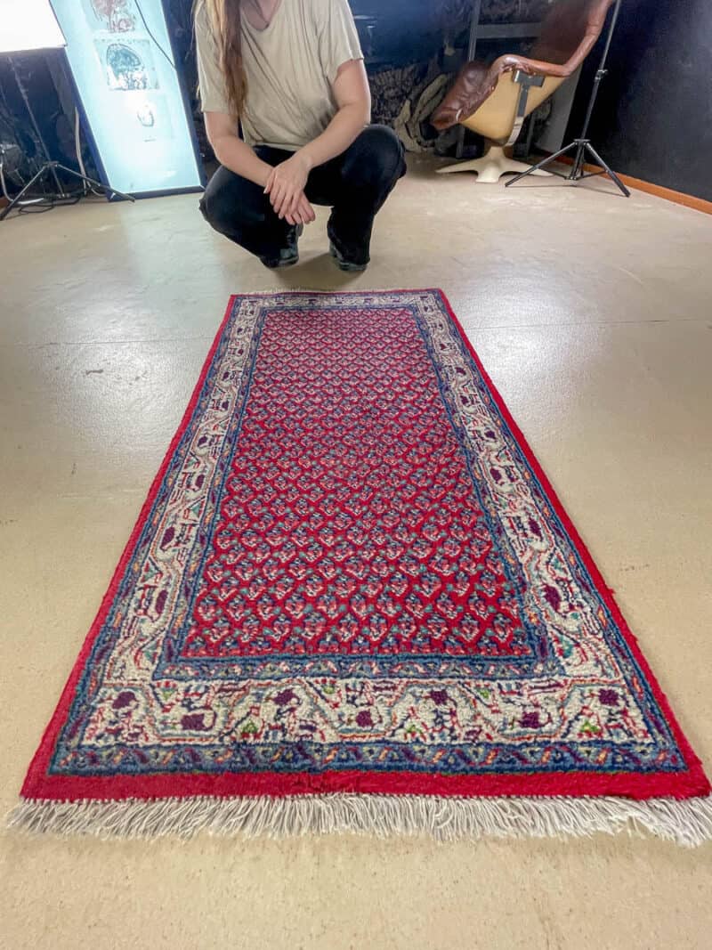 tummanpunainen sarouk mir 125 x 70 cm (kopio)