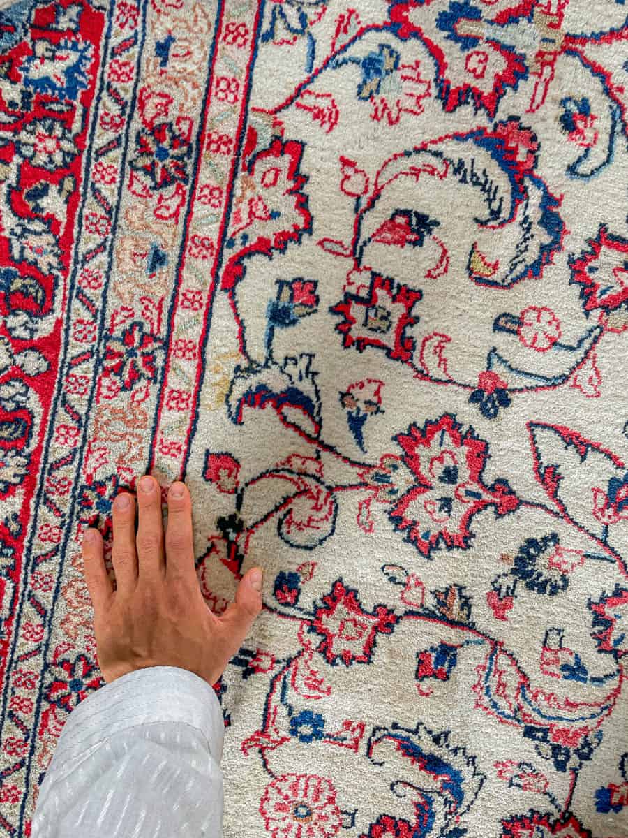 tyrmäävän elegantti palatsikokoinen sarouk 1960 luvulta 405 x 320 cm