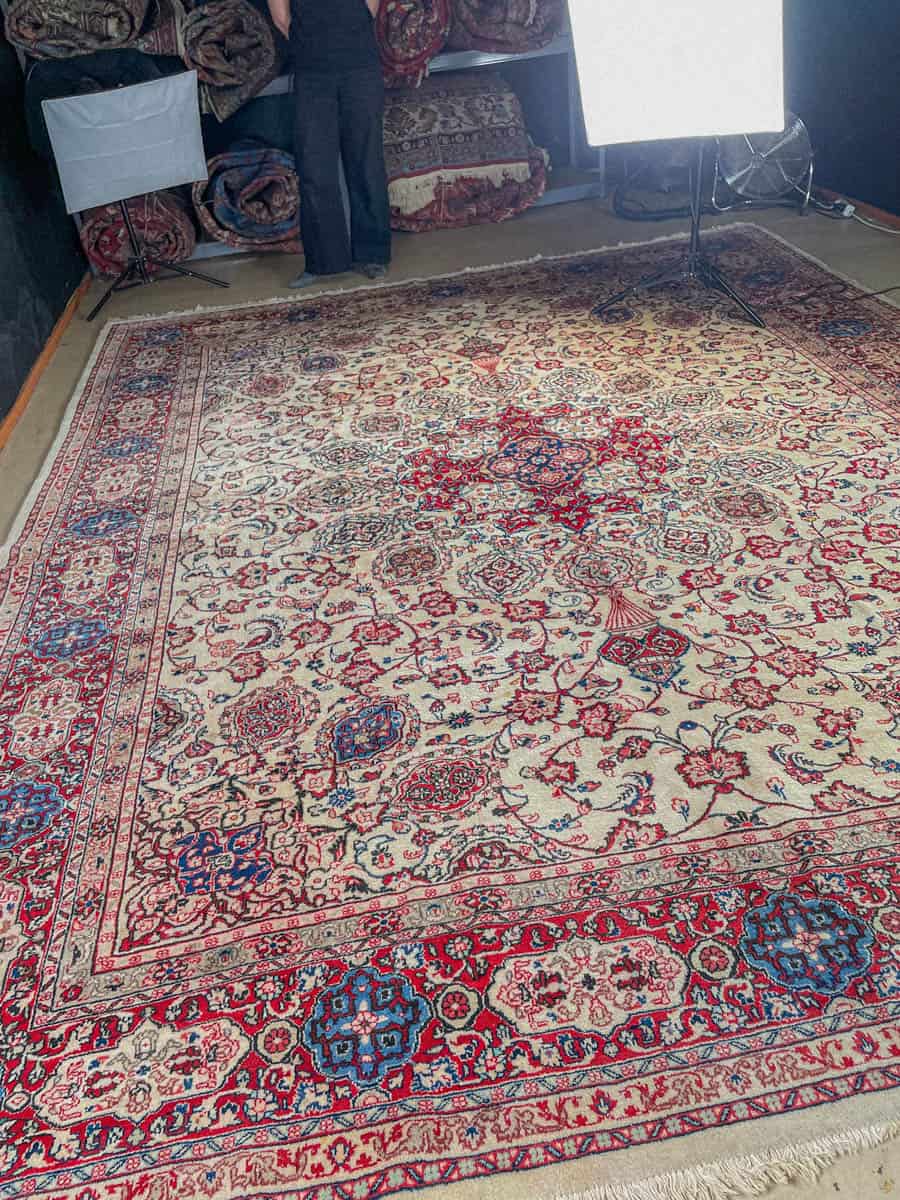 tyrmäävän elegantti palatsikokoinen sarouk 1960 luvulta 405 x 320 cm