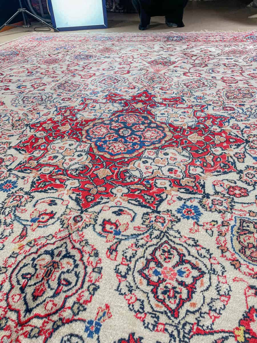 tyrmäävän elegantti palatsikokoinen sarouk 1960 luvulta 405 x 320 cm