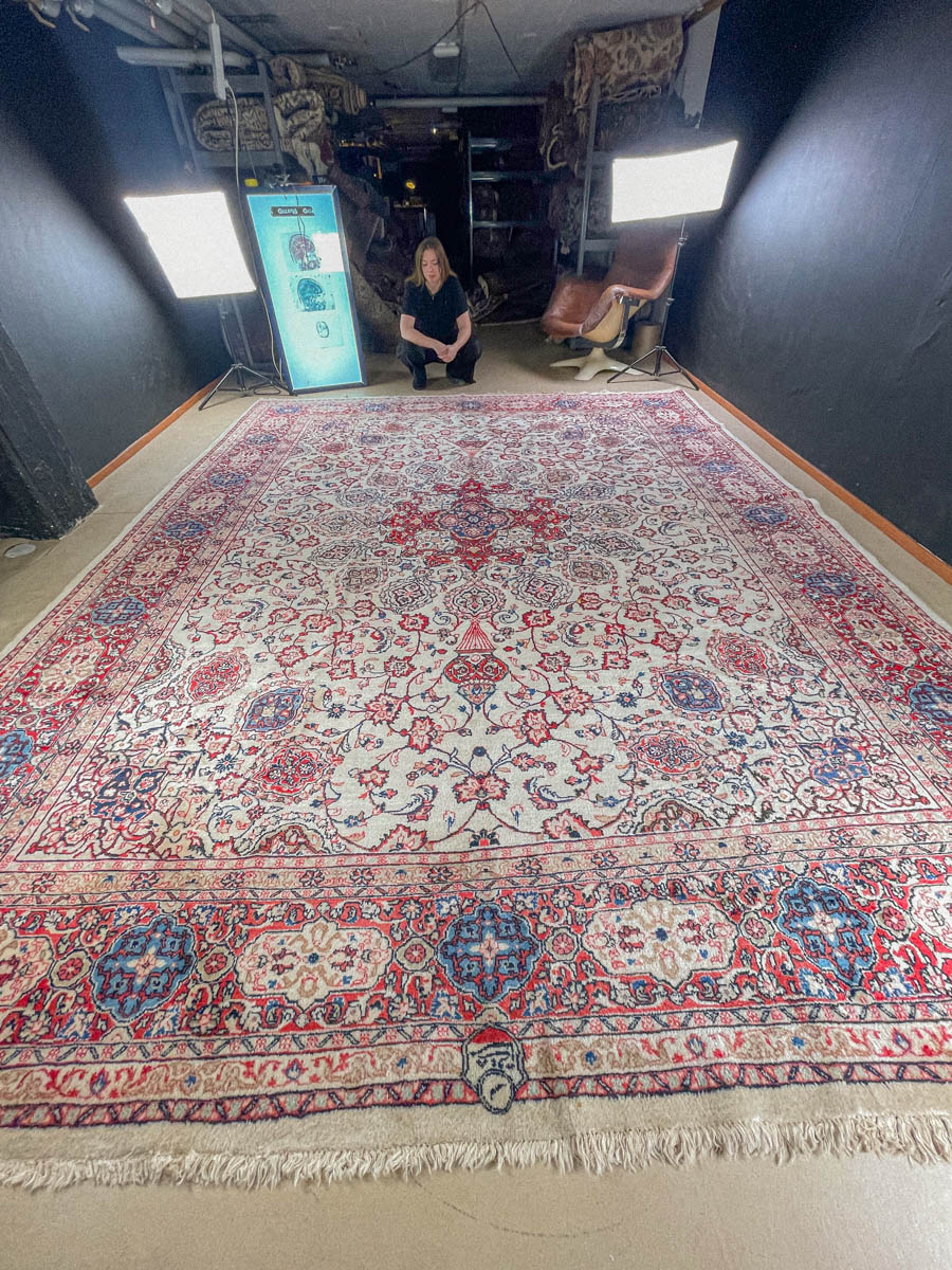 tyrmäävän elegantti palatsikokoinen sarouk 1960 luvulta 405 x 320 cm