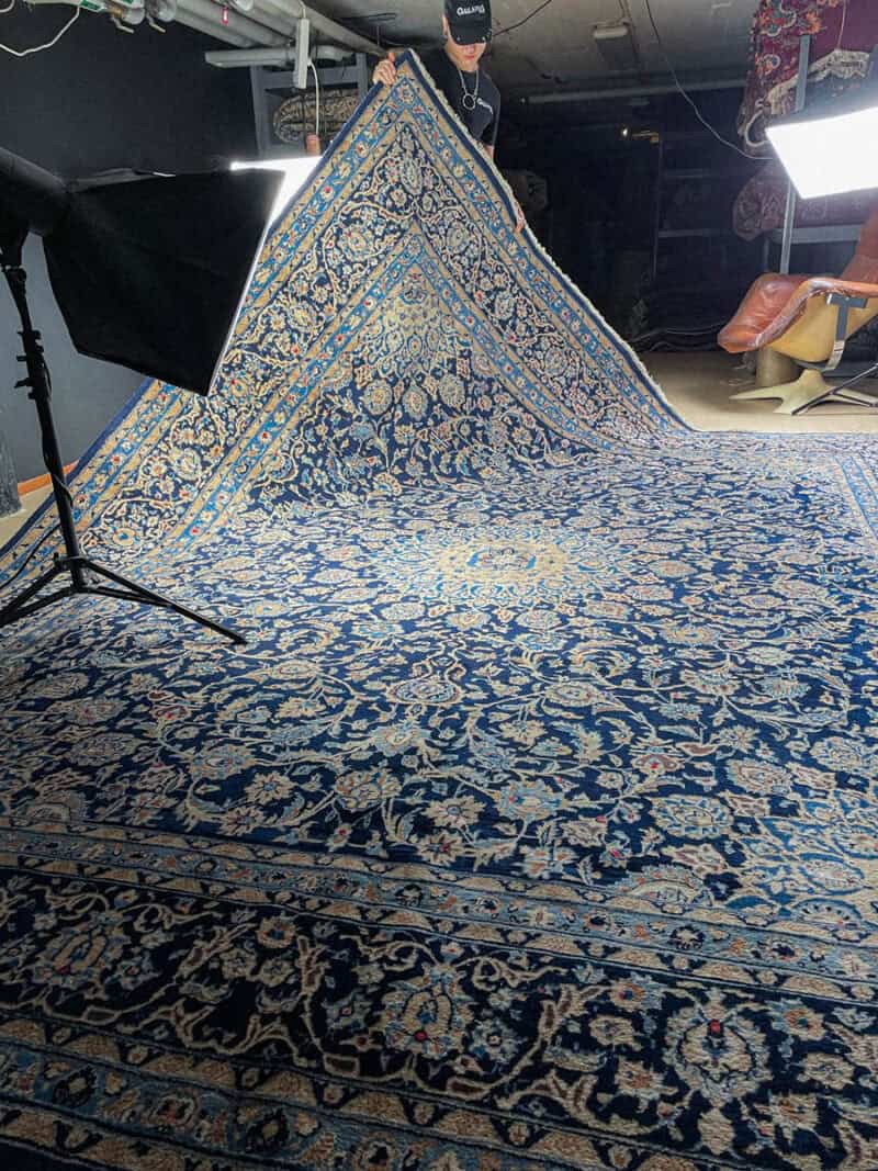 palatsikokoinen nain silkillä 380 x 295 cm (kopio)