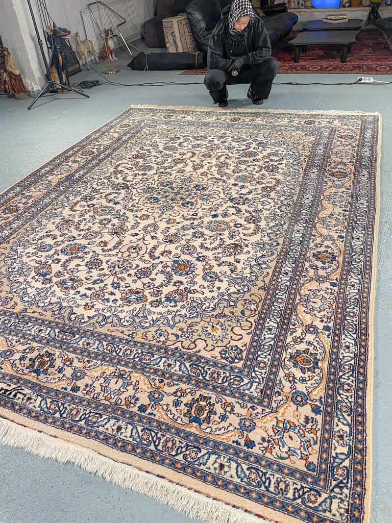 tyrmäävän elegantti vaalea kasmir 355 x 250 cm varattu 21.7. klo 20 asti (kopio)