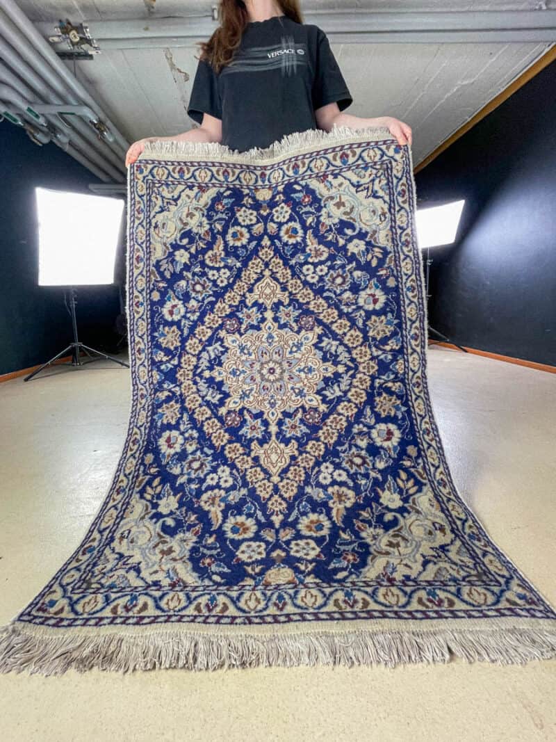 tyrmäävä nain silkillä 137 x 85 cm (kopio)