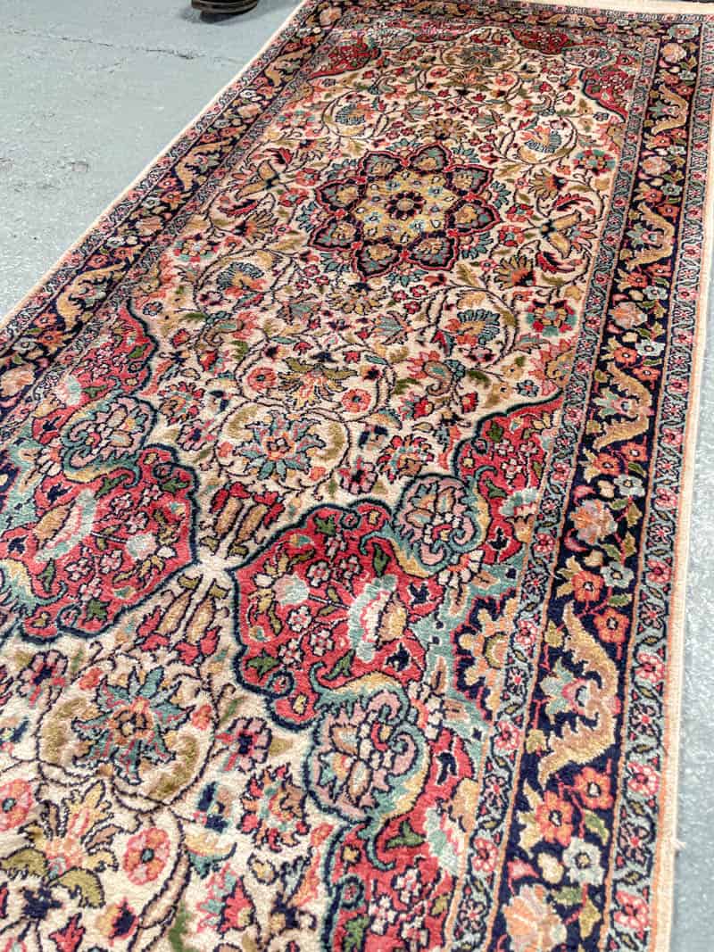 silkkimatto tyrmäävä vaalea kasmir käytävämatto 303 x 92 cm (kopio)