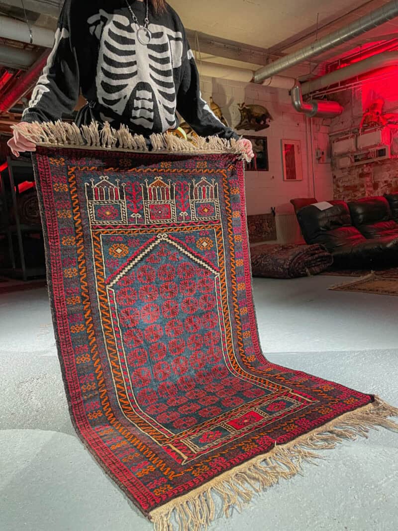 perinteisen kaunis puoliantiikki balutsi  130 x 84 cm (kopio)