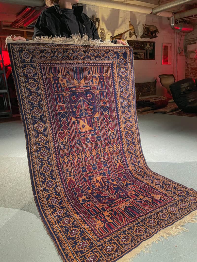 geometrinen balutsi 178 x 104 cm