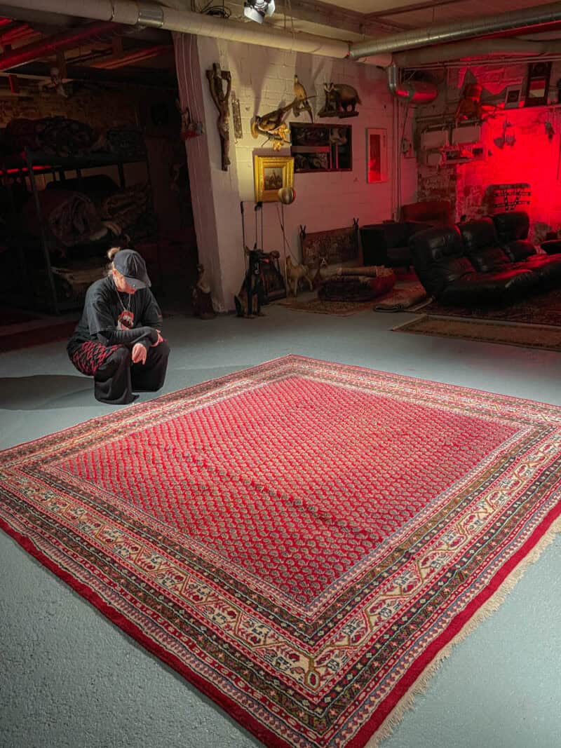 neliön muotoinen sarouk mir 250 x 240 cm