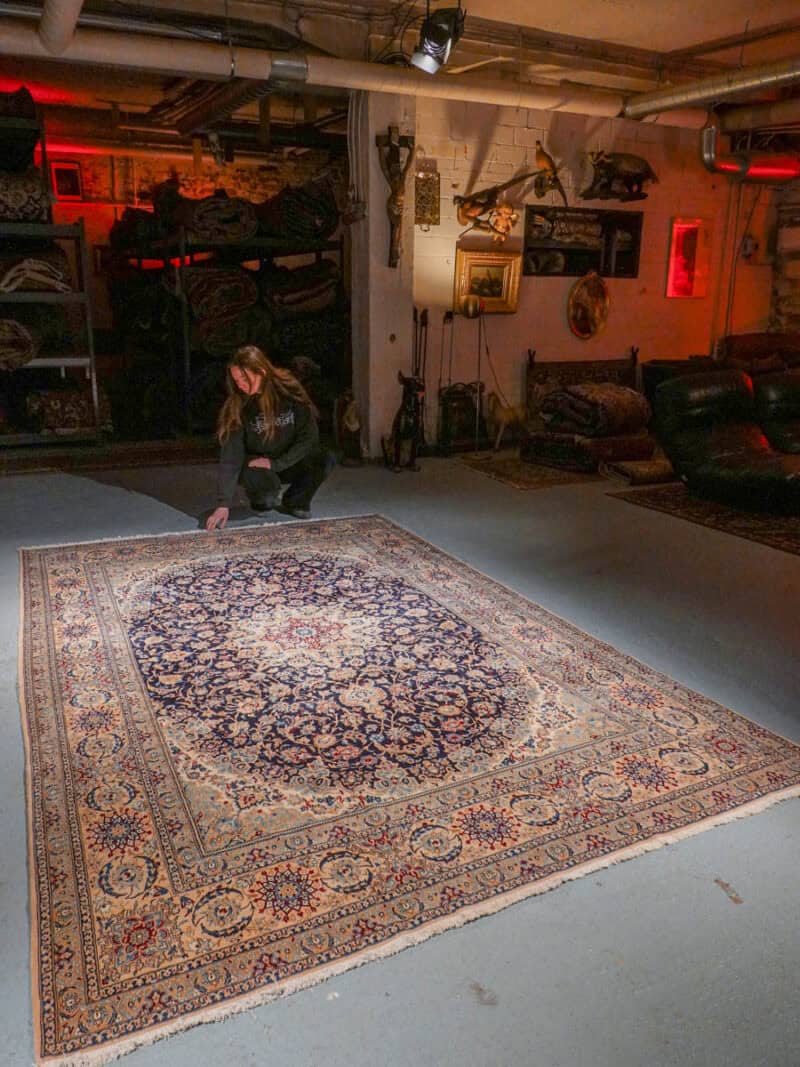 6 la nain silkillä – yli 1 000 000 solmua/m2 295 x 197 cm