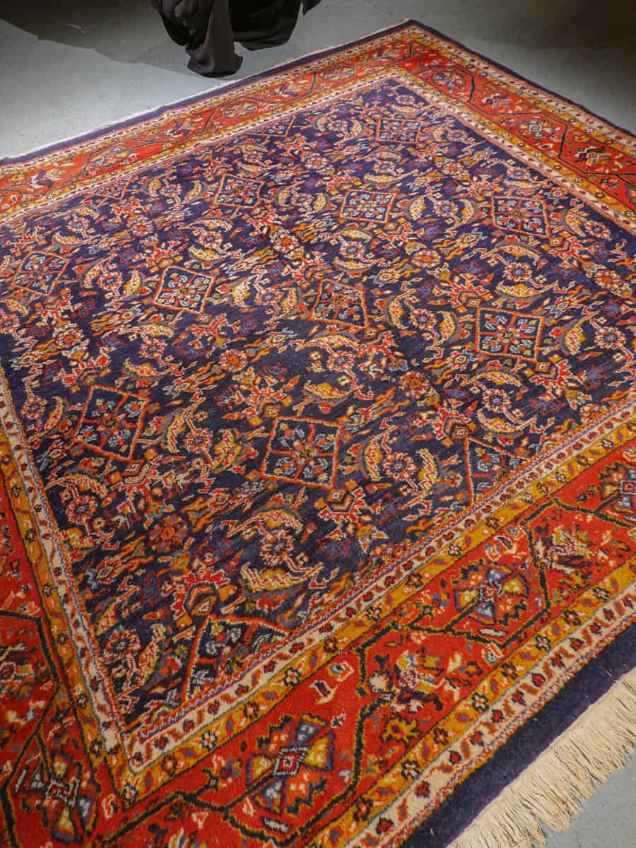 persoonallinen neliönmallinen herati 277 x 247 cm (kopio)