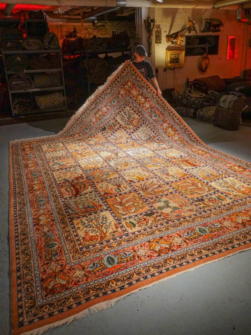 uskomaton palatsikokoinen puoliantiikki ghom  437 x 306 cm (kopio)