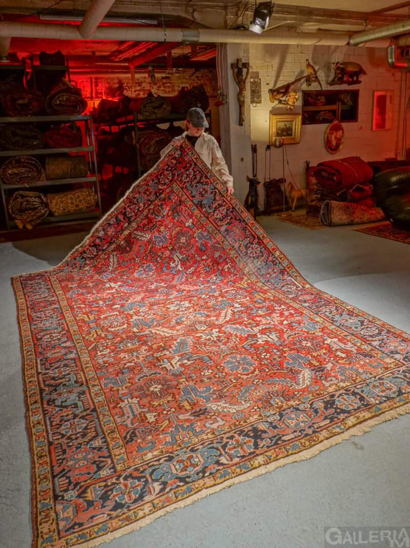 pirteän eloisa heriz 1970 luvulta 338 x 250 cm (kopio)