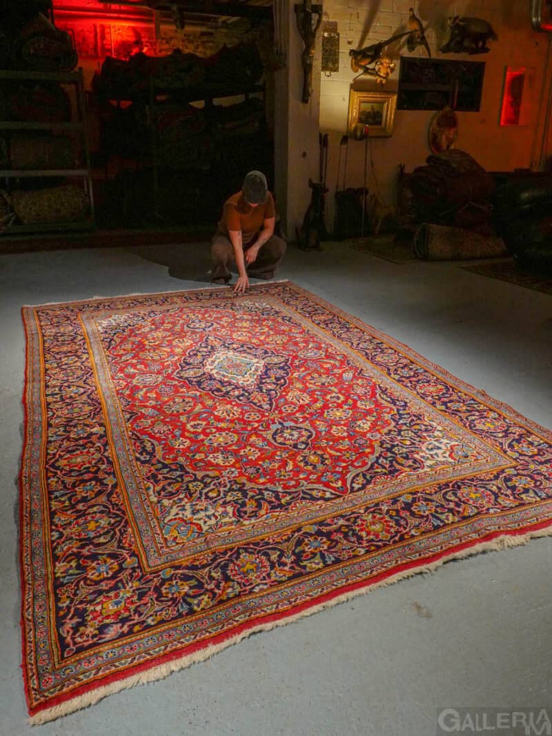 klassinen punainen keshan  300 x 200 cm