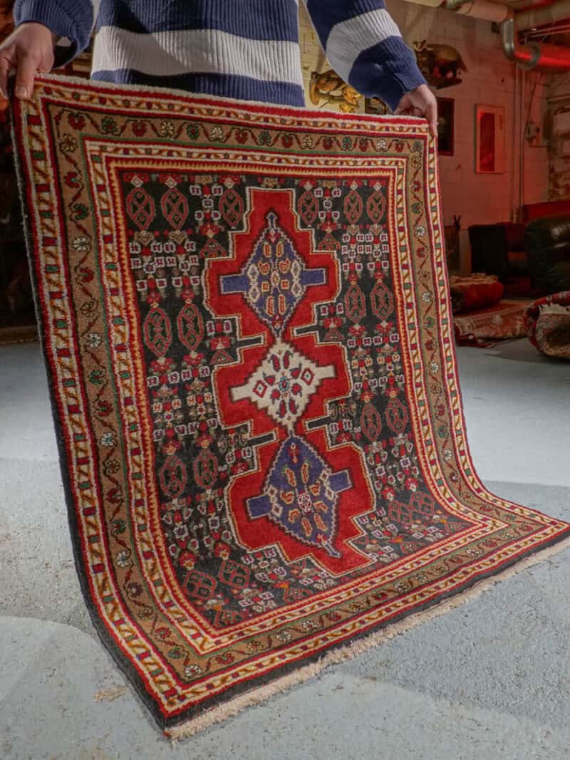 sievä puoliantiikki senneh 95 x 66 cm (kopio)