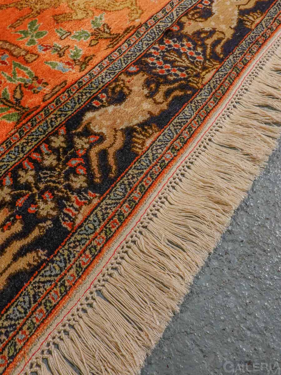 silkkimatto kiehtova tarinallinen ghom 121 x 78 cm