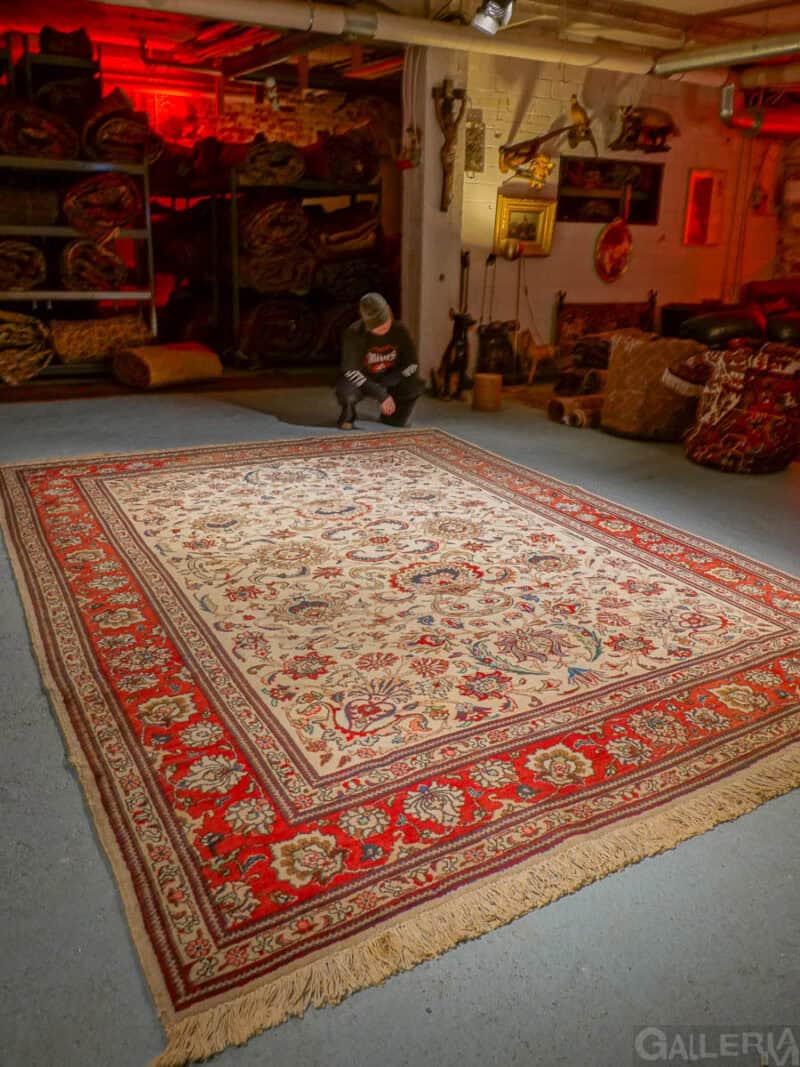 ihastuttava eläinaiheinen tabriz 335 x 255 cm (kopio)