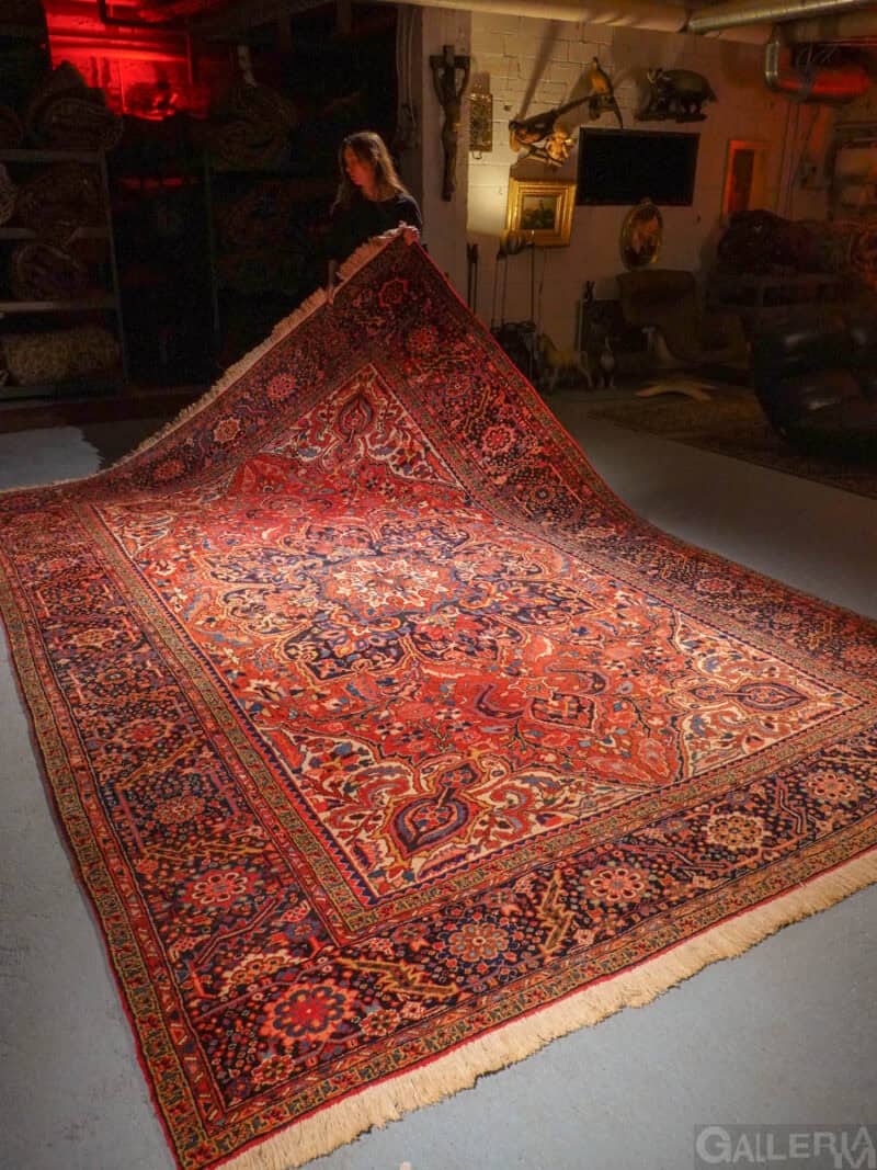 yksityiskohtainen heriz 1960 luvulta 340 x 235 cm (kopio)