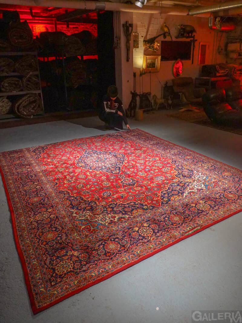 perinteinen k keshan  326 x 296 cm