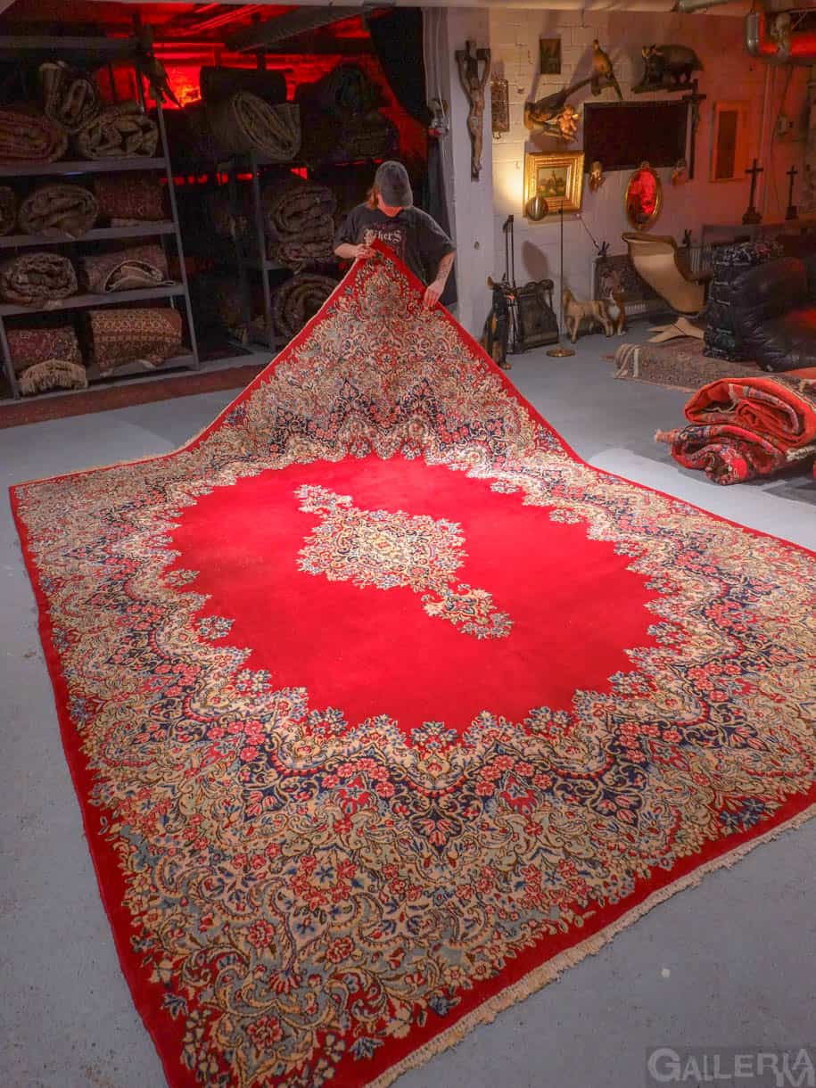 koristeellinen palatsikokoinen kirman 385 x 270 cm