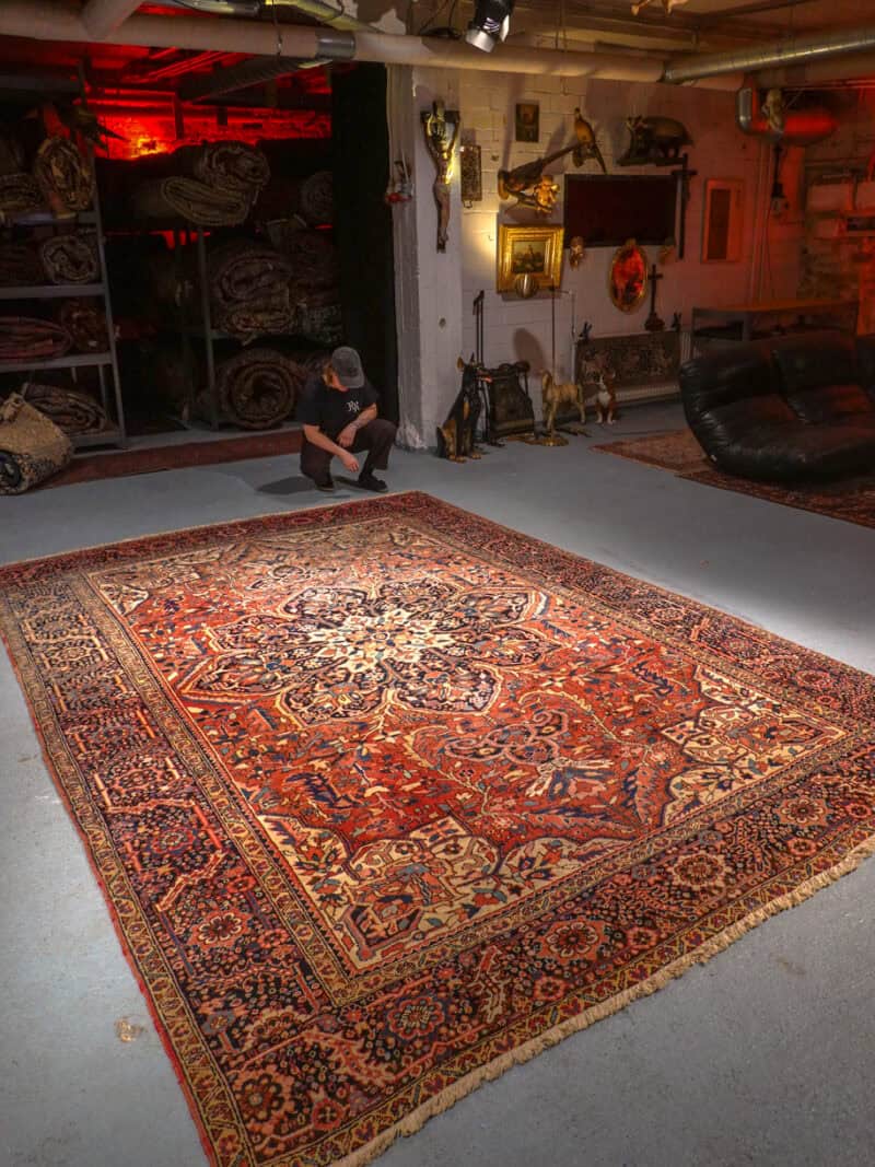 näyttävän tyylikäs heriz 355 x 255 cm