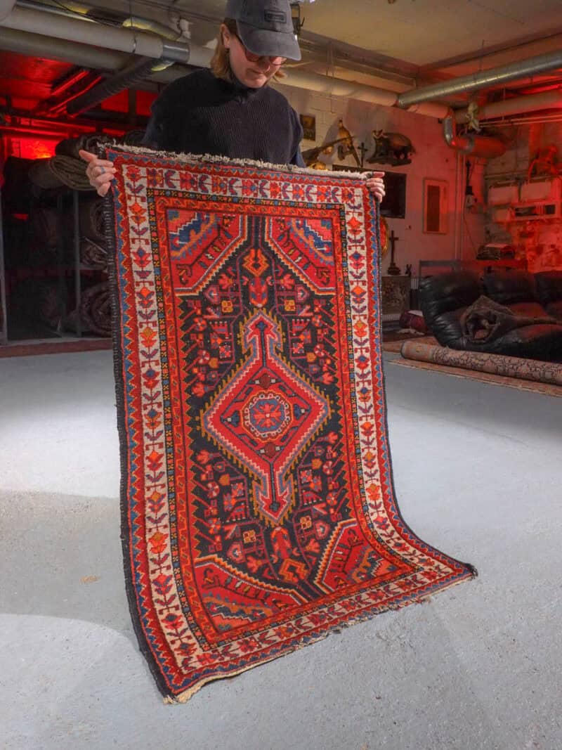 tunnelmallinen puoliantiikki malayer 196 x 120 cm (kopio)