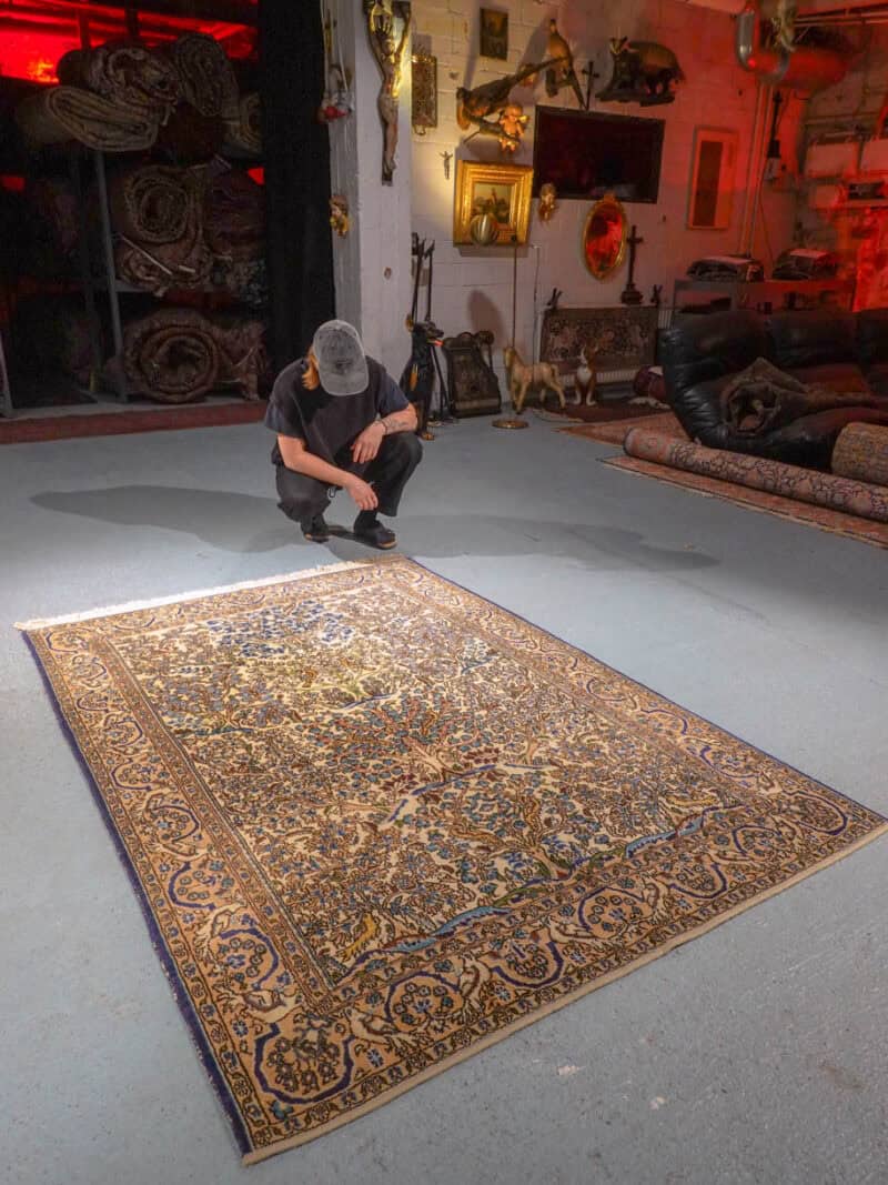 runsaan yksityiskohtainen ghom – 195 x 138 cm