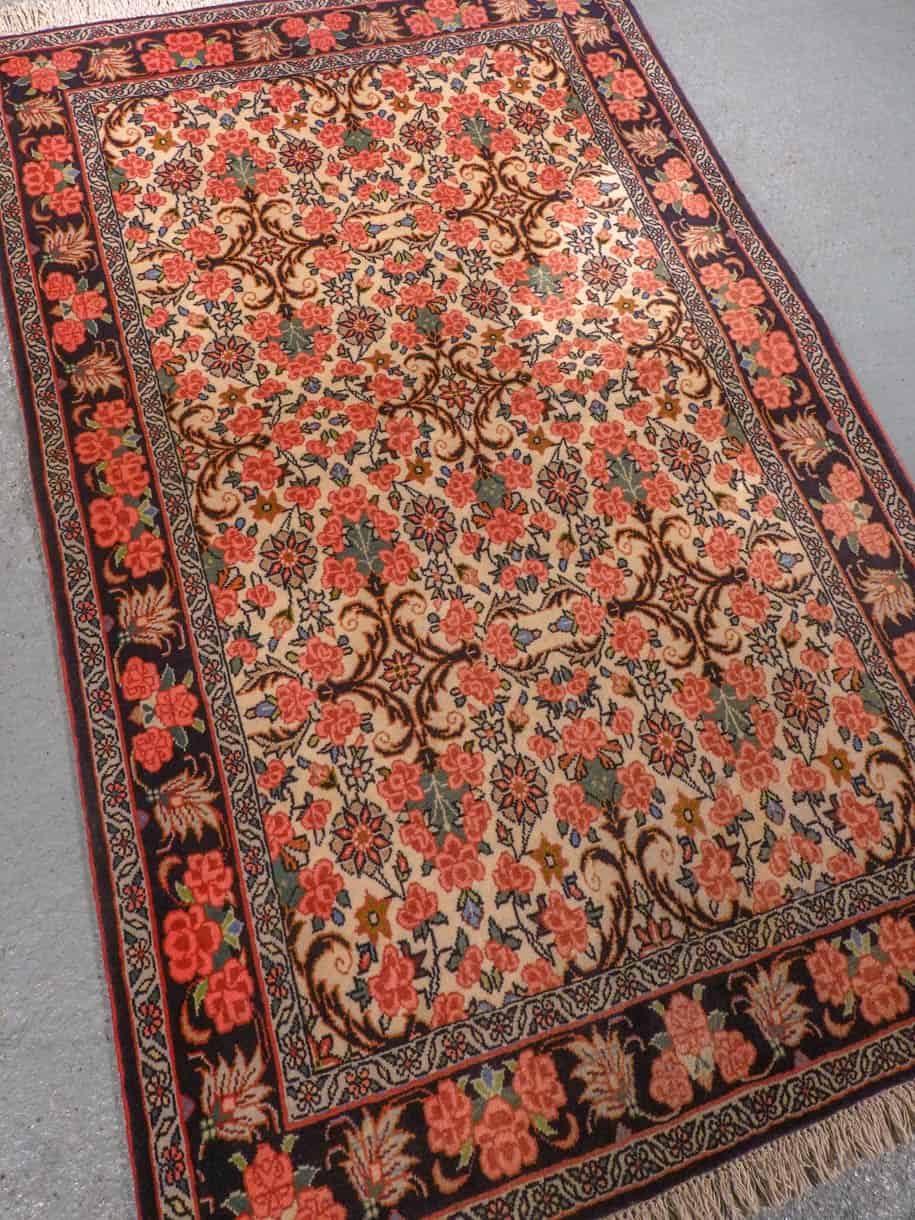 sievä pieni bijar 138 x 78 cm (kopio)