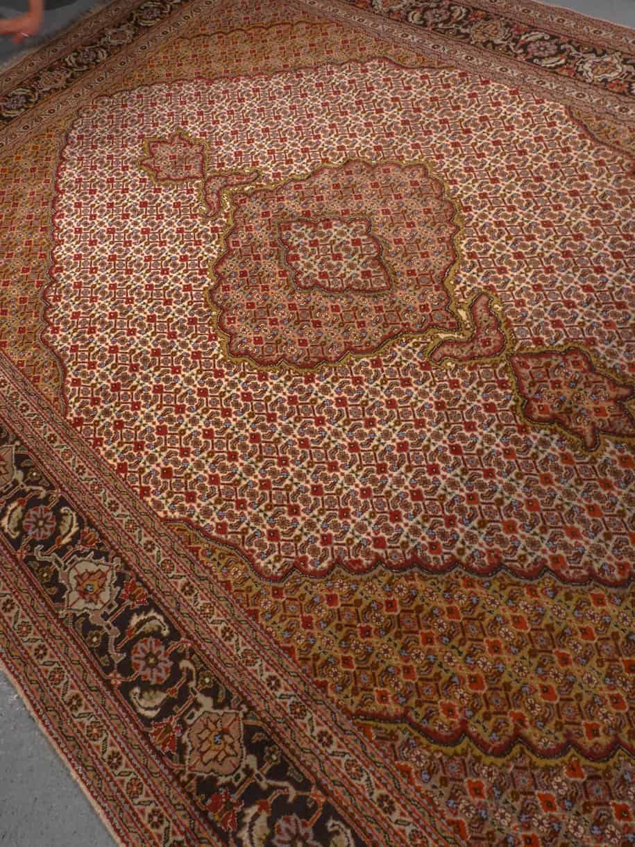 lempeän rauhallinen tabriz 292 x 203 cm