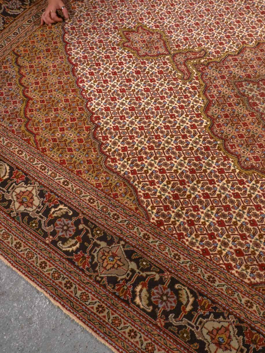 lempeän rauhallinen tabriz 292 x 203 cm