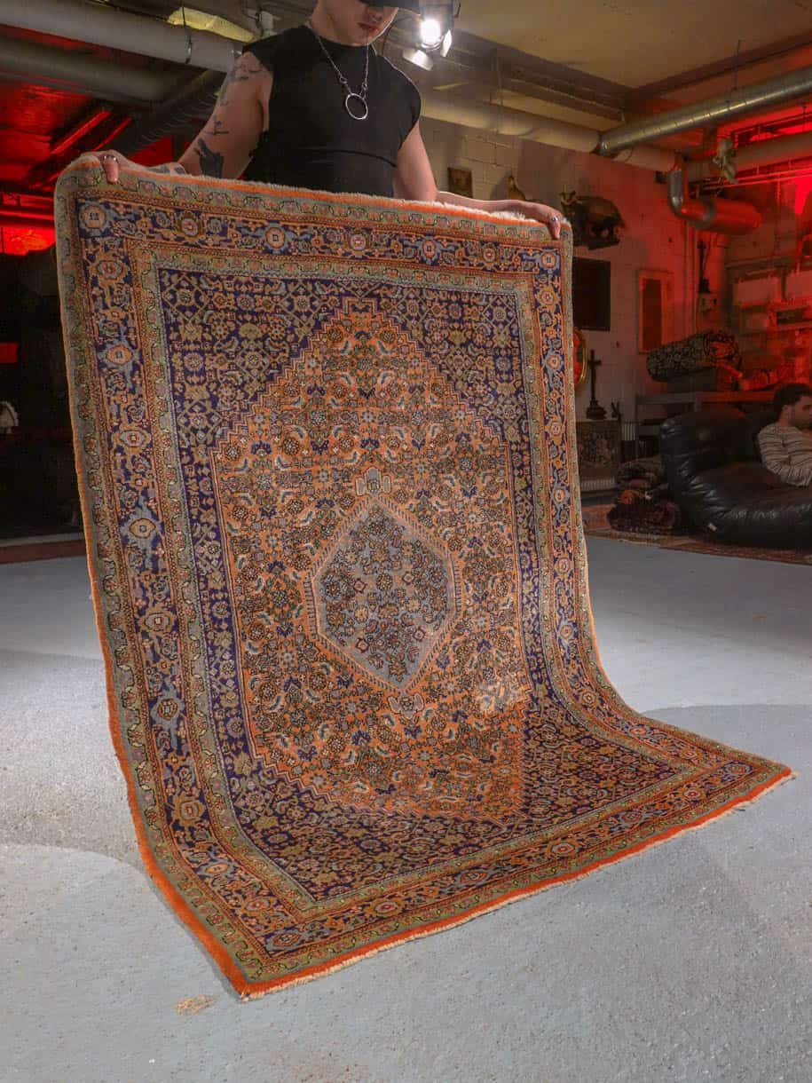 hehkuvan hurmaava bijar 162 x 102 cm (kopio)