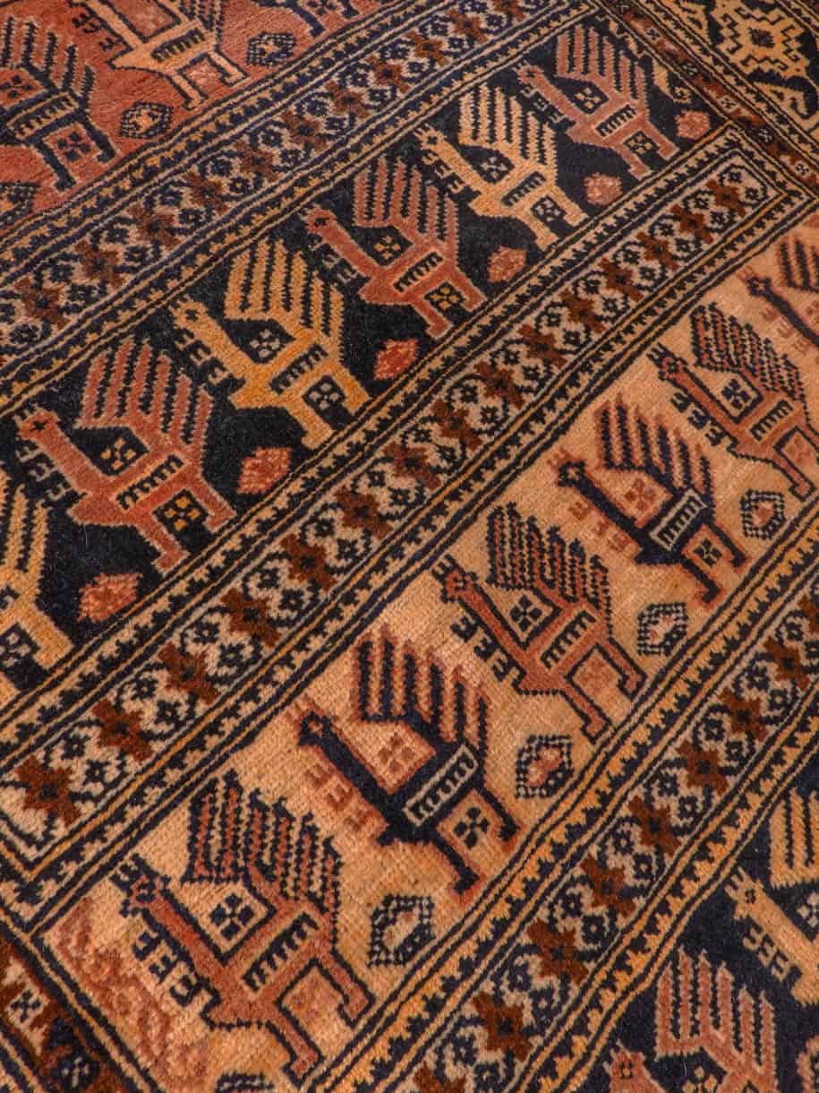rytmikkään rustiikkinen balutsi 1960 luvulta 145 x 95 cm (kopio)