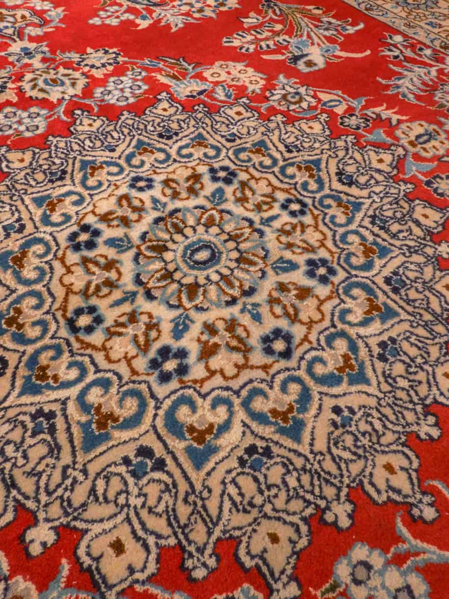 harvinainen punainen nain – 250 x 160 cm (kopio)
