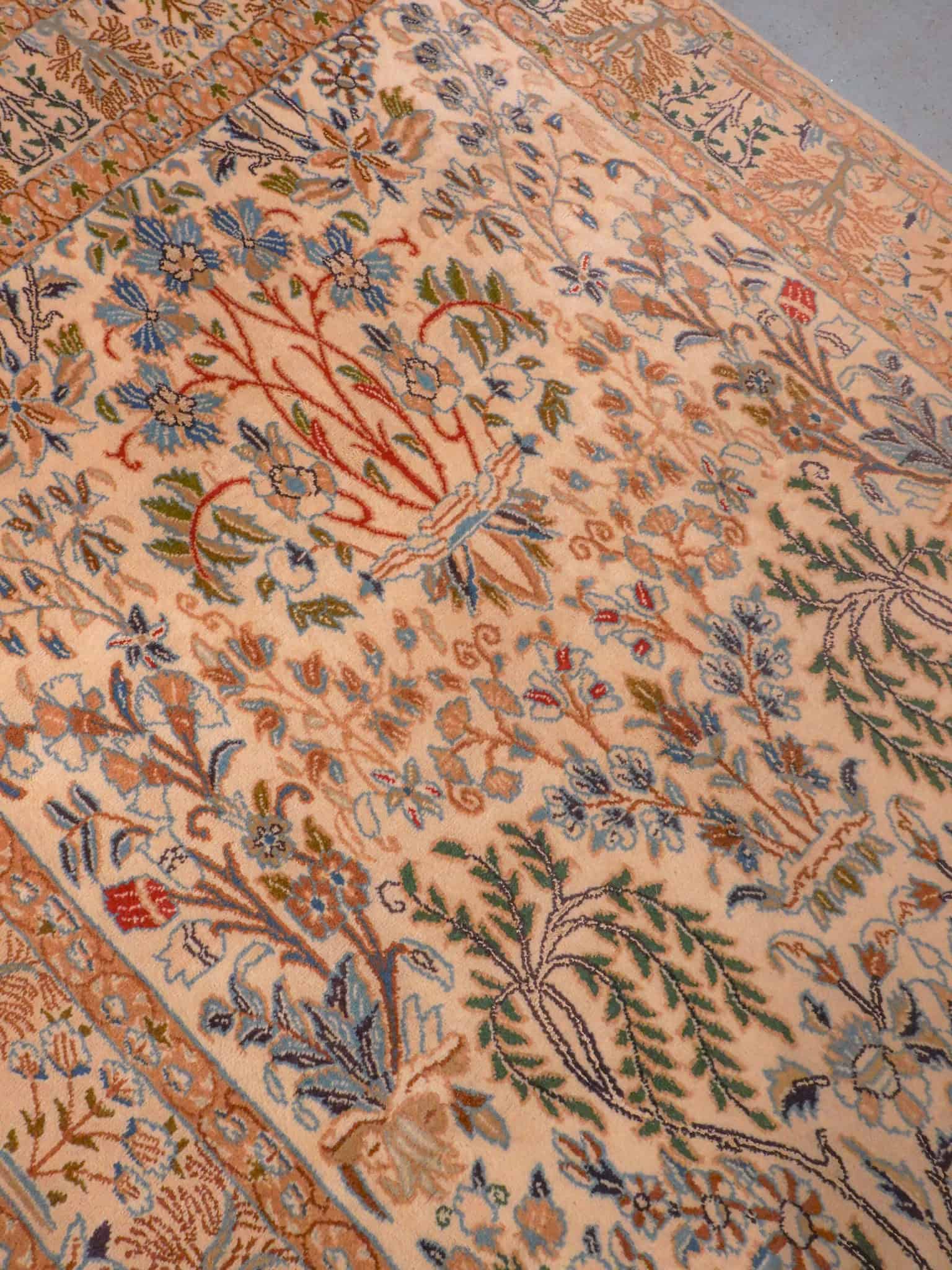 lumoavan yksityiskohtainen ghom 230 x 139 cm (kopio)