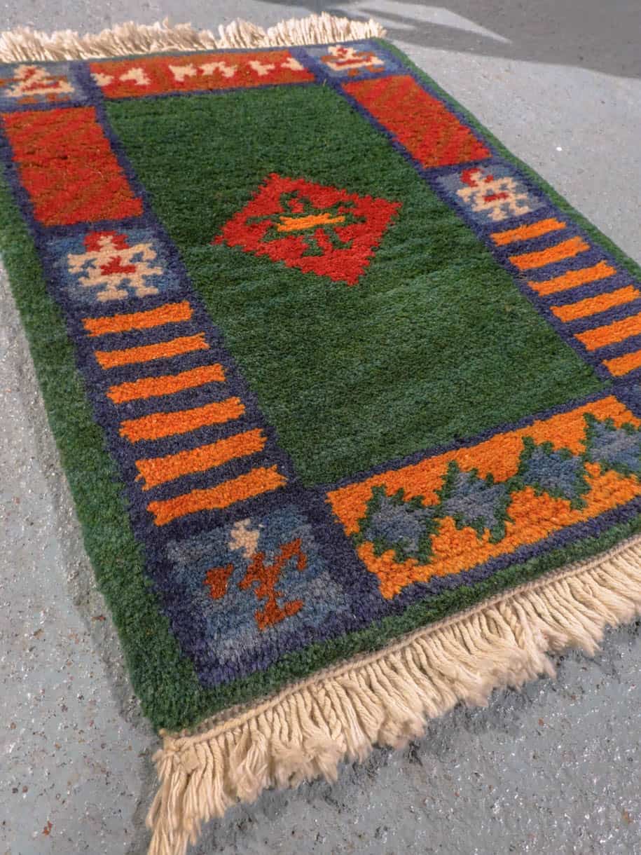 maanläheinen gabbeh 70 x 42 cm (kopio)