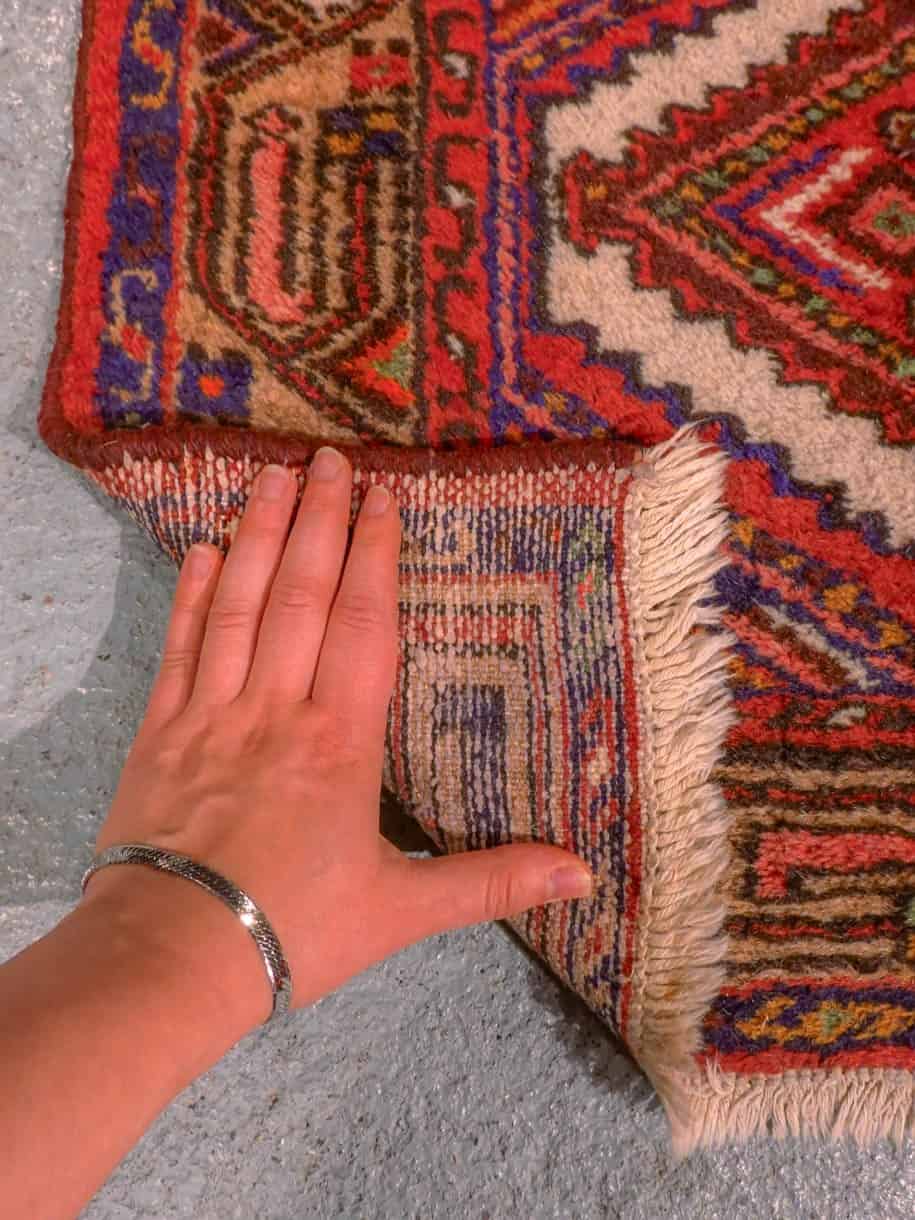 Hamadan-maton kuvioinnin yksityiskohta