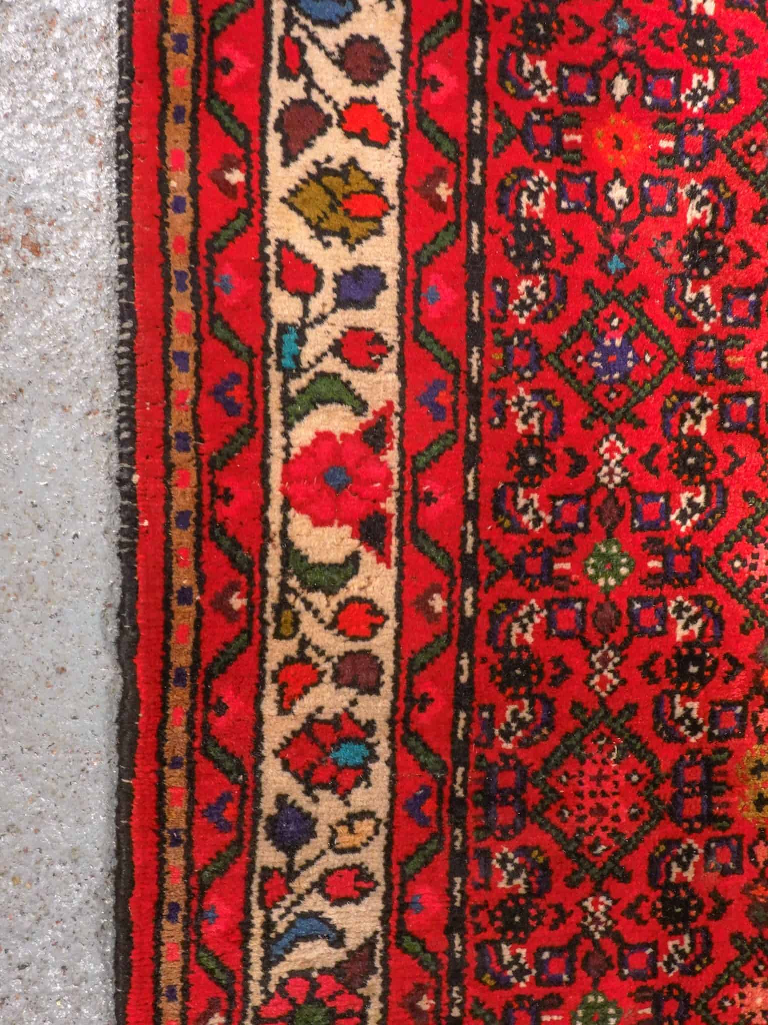 Hamadan-maton kuvioinnin yksityiskohta