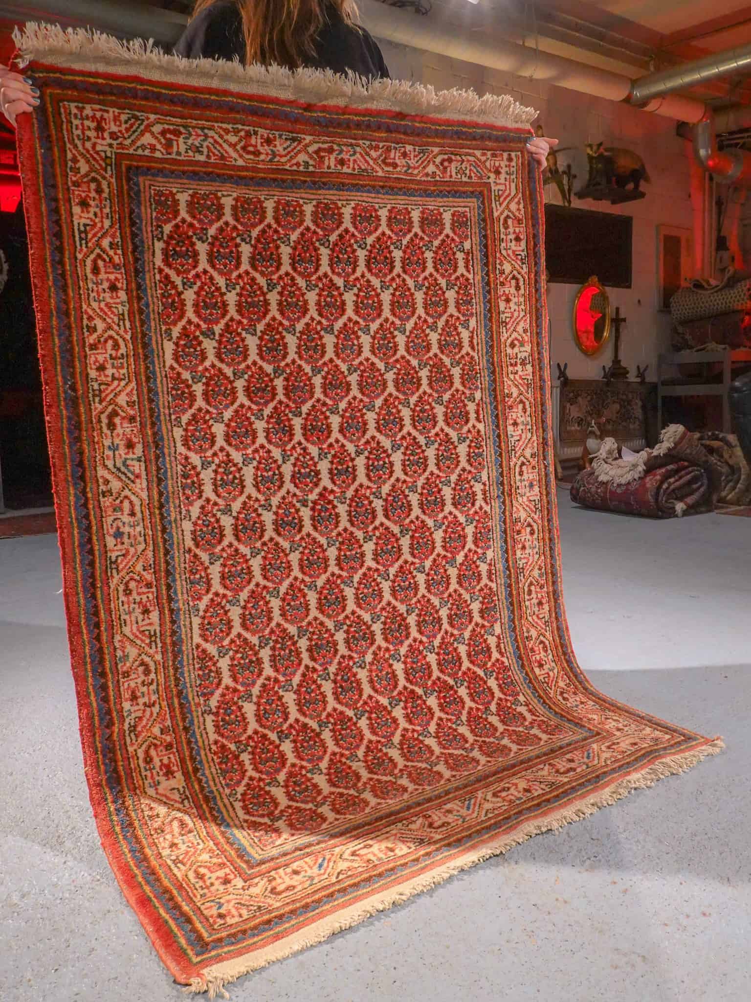 Punainen käsinsolmittu Malayer-villamatto, 165 × 110 cm